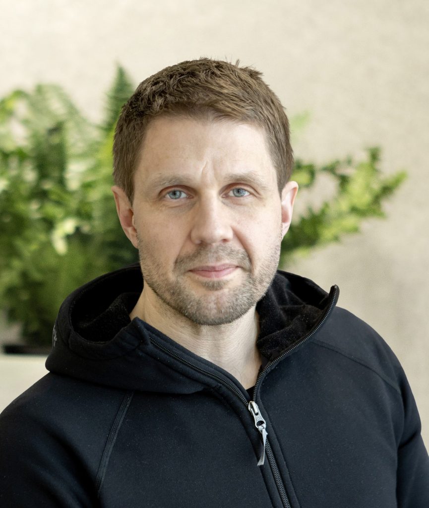 Peter Roslund, Drift- och Teknik